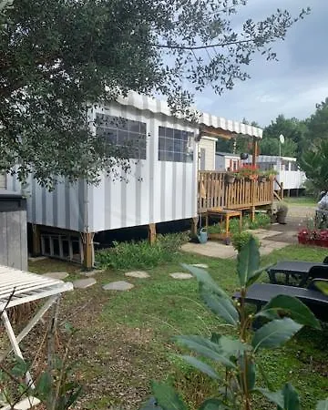 Mobilhome Confort 40 M2 Pour 4 Personnes Saint-Julien-en-Born
