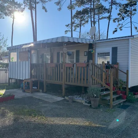 Mobilhome Confort 40 M2 Pour 4 Personnes